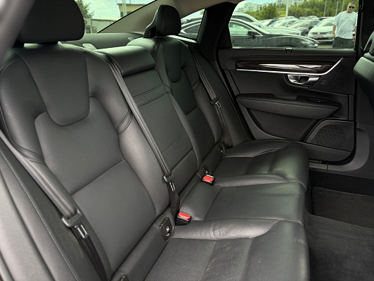 Volvo S90 Inscription, 2018 года, пробег 116905 км