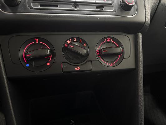 Volkswagen Polo, 2014 года, пробег 182036 км