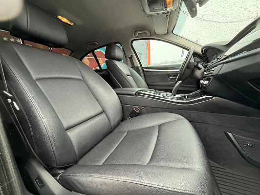 BMW 5 серии, 2016 года, пробег 138649 км