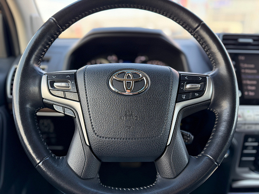 Toyota Land Cruiser Prado Престиж, 2020 года, пробег 85200 км