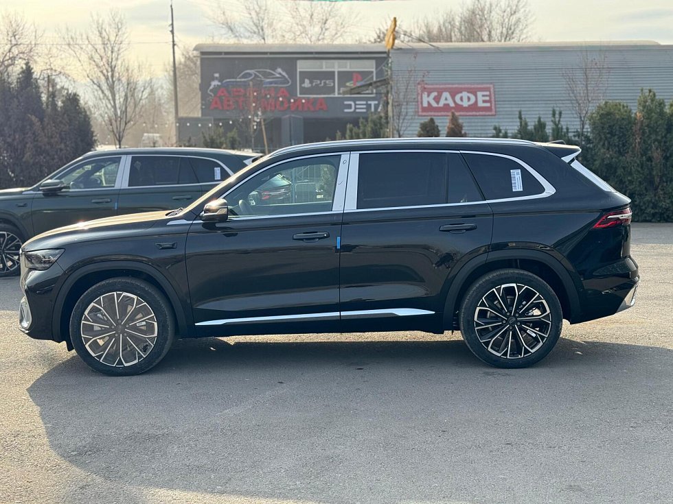 Geely Monjaro Flagship, черный