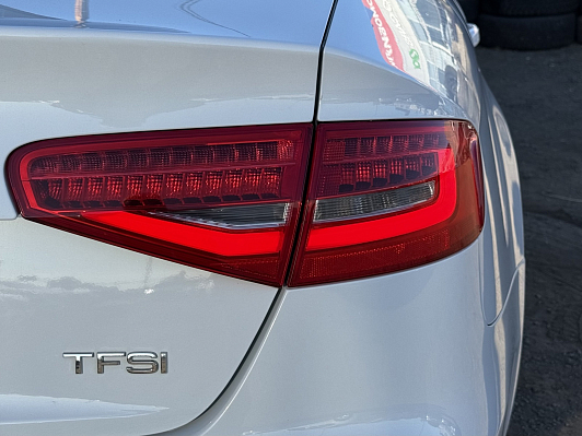 Audi A4 Comfort, 2014 года, пробег 206000 км
