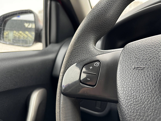 Renault Sandero Confort, 2016 года, пробег 94018 км