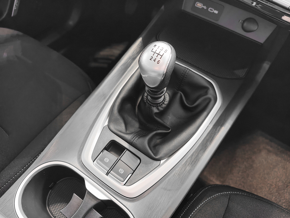 Haval Jolion Комфорт, черный