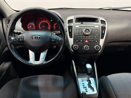 Kia Ceed, 2010 года, пробег 227000 км