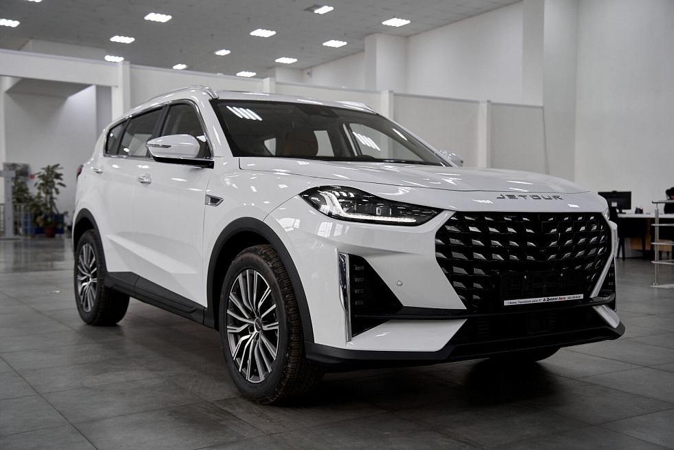 JETOUR X70 PLUS Люкс, белый