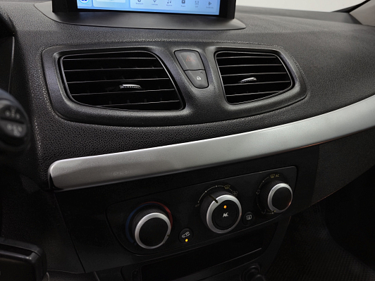 Renault Fluence, 2011 года, пробег 227162 км