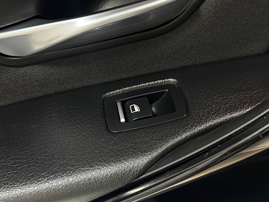 BMW 3 серии 318i Sport Line, 2017 года, пробег 193330 км