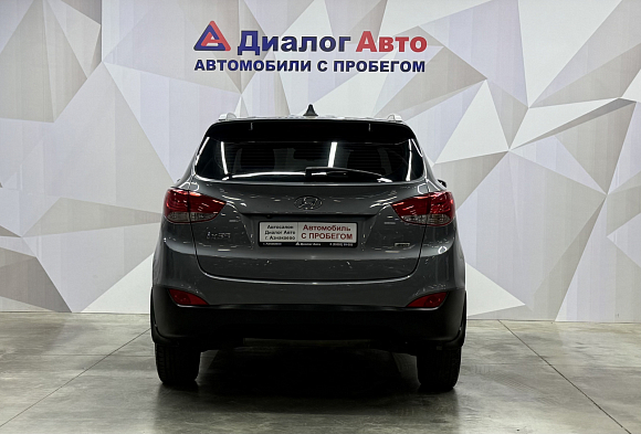 Hyundai ix35 Travel, 2014 года, пробег 131477 км