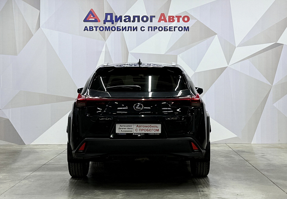 Lexus UX #live, 2021 года, пробег 47258 км