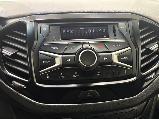 Lada (ВАЗ) Vesta Comfort, 2018 года, пробег 111186 км