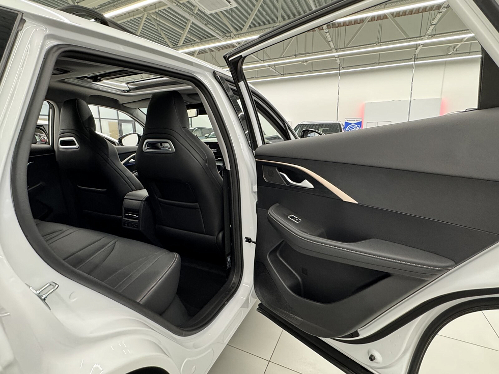 Omoda C5 Lifestyle, белый