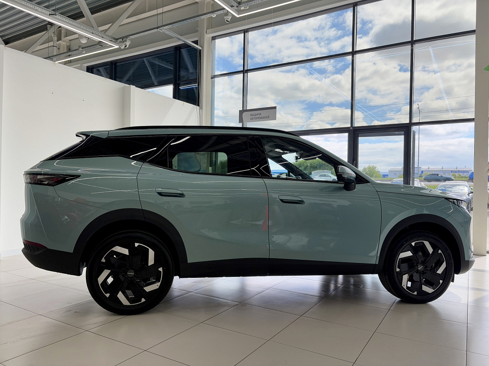 Omoda C7 Актив, зеленый