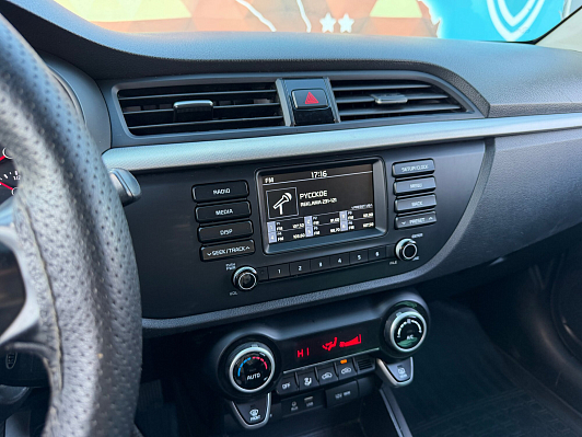 Kia Rio Luxe, 2018 года, пробег 148800 км