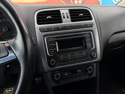 Volkswagen Polo JOY, 2016 года, пробег 150100 км