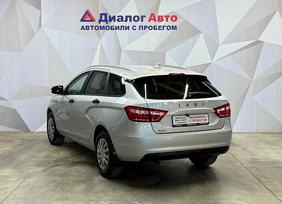 Lada (ВАЗ) Vesta Comfort, 2021 года, пробег 74410 км