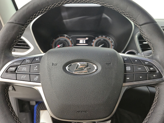 Lada (ВАЗ) Vesta, 2023 года, пробег 43602 км