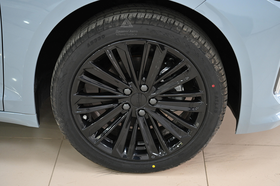 Geely Preface Flagship, серый