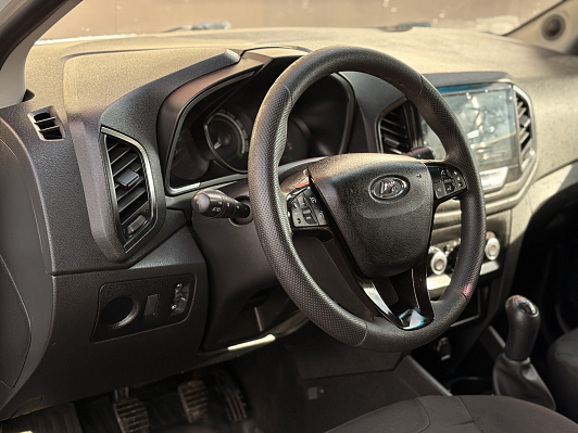 Lada (ВАЗ) XRAY Optima Air conditioner (2018), 2017 года, пробег 128280 км