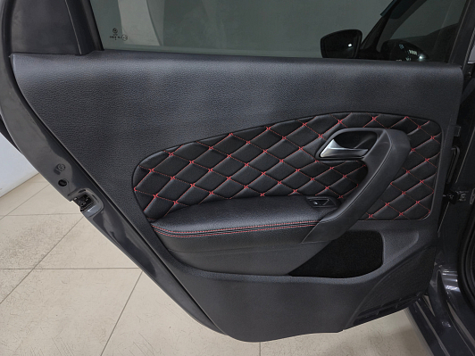 Volkswagen Polo Highline 15-18, 2015 года, пробег 97098 км