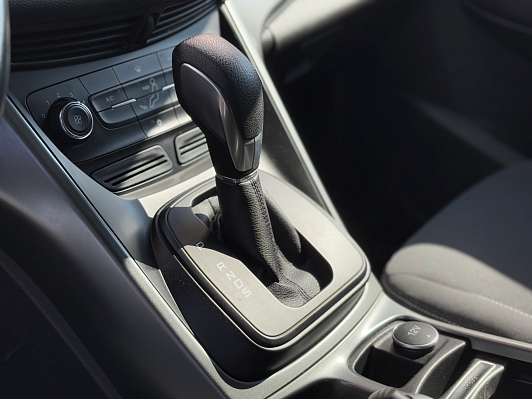 Ford Kuga Ambiente, 2017 года, пробег 144064 км