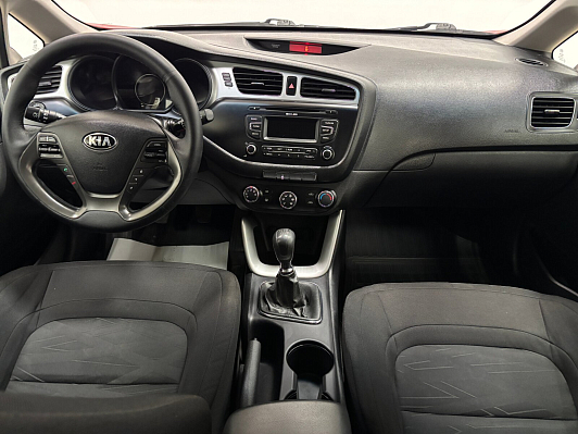 Kia Ceed Comfort, 2013 года, пробег 119131 км