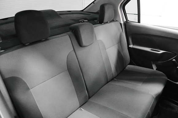 Renault Logan Life, 2019 года, пробег 74497 км