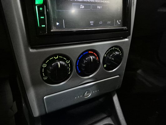 Lada (ВАЗ) Priora Норма, 2007 года, пробег 373324 км