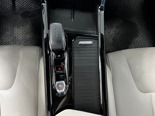 Geely Atlas Premium, 2023 года, пробег 29508 км