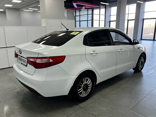 Kia Rio Luxe, 2014 года, пробег 177940 км