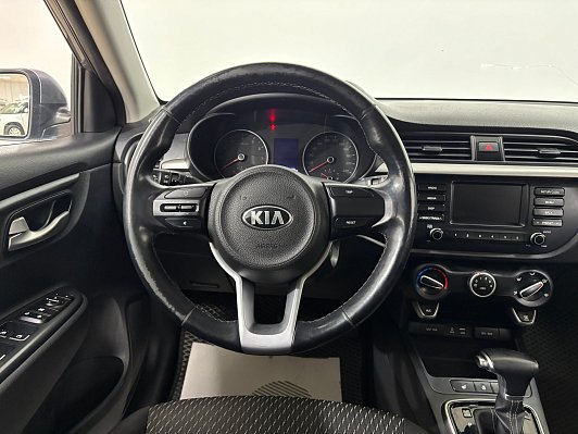 Kia Rio Luxe RED Line, 2018 года, пробег 130829 км
