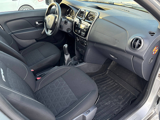 Renault Sandero Privilege, 2016 года, пробег 80083 км