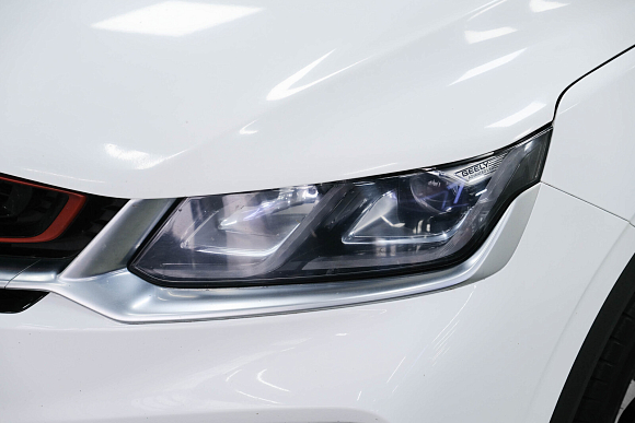 Geely Coolray Comfort, 2020 года, пробег 152000 км