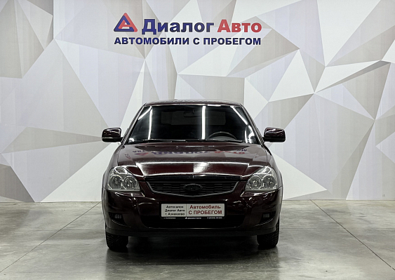 Lada (ВАЗ) Priora Норма, 2010 года, пробег 185612 км