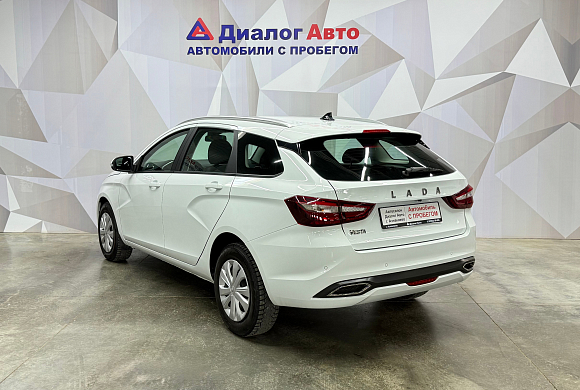 Lada (ВАЗ) Vesta, 2024 года, пробег 19847 км