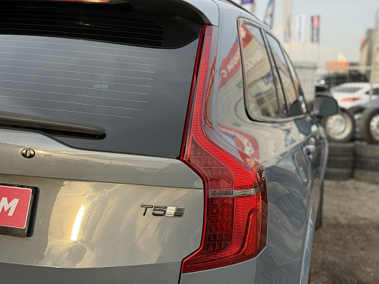 Volvo XC90 Inscription, 2019 года, пробег 179761 км