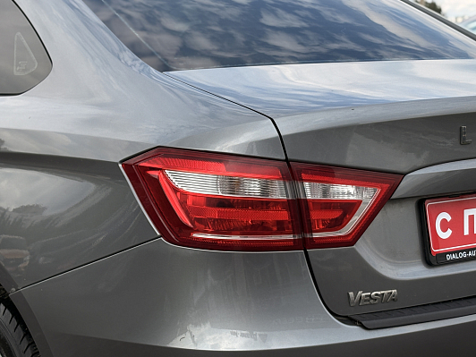 Lada (ВАЗ) Vesta Comfort, 2018 года, пробег 95000 км