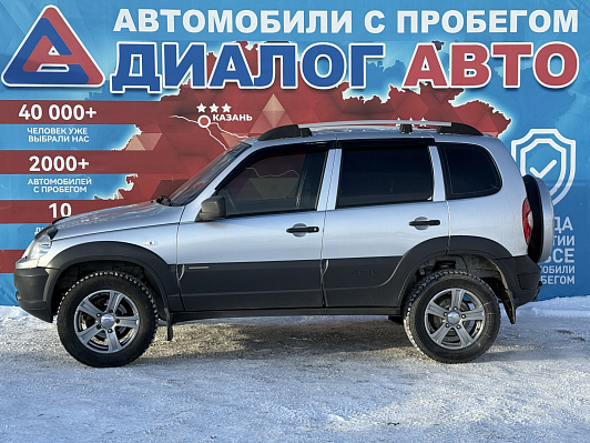 Chevrolet Niva LE, 2016 года, пробег 97050 км
