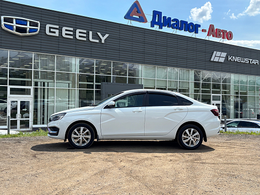 Lada (ВАЗ) Vesta, 2023 года, пробег 50237 км