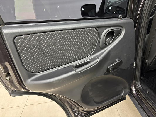 Chevrolet Niva LE+, 2016 года, пробег 180215 км