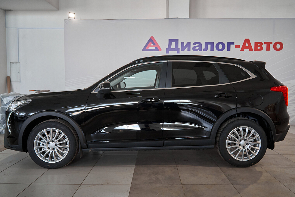 Haval Jolion Техно, черный